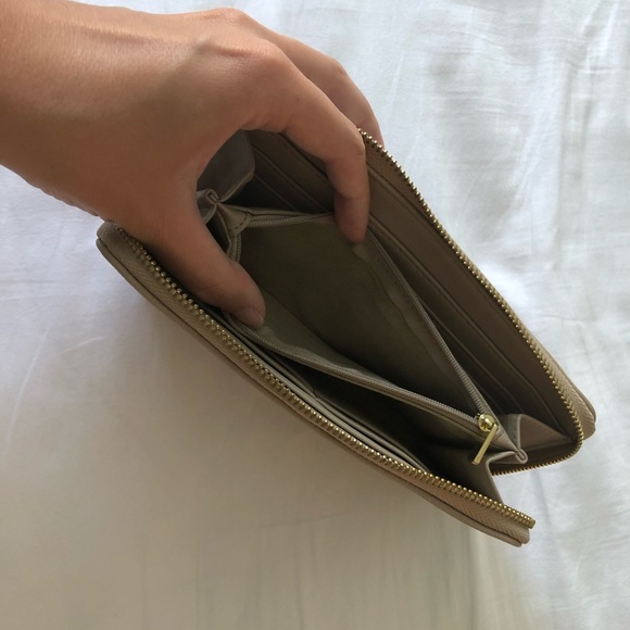 Target Wallet - Picture 3 of 3